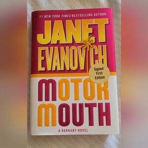 Signed Janet Evanovich First Edition. 'Motor Mouth'